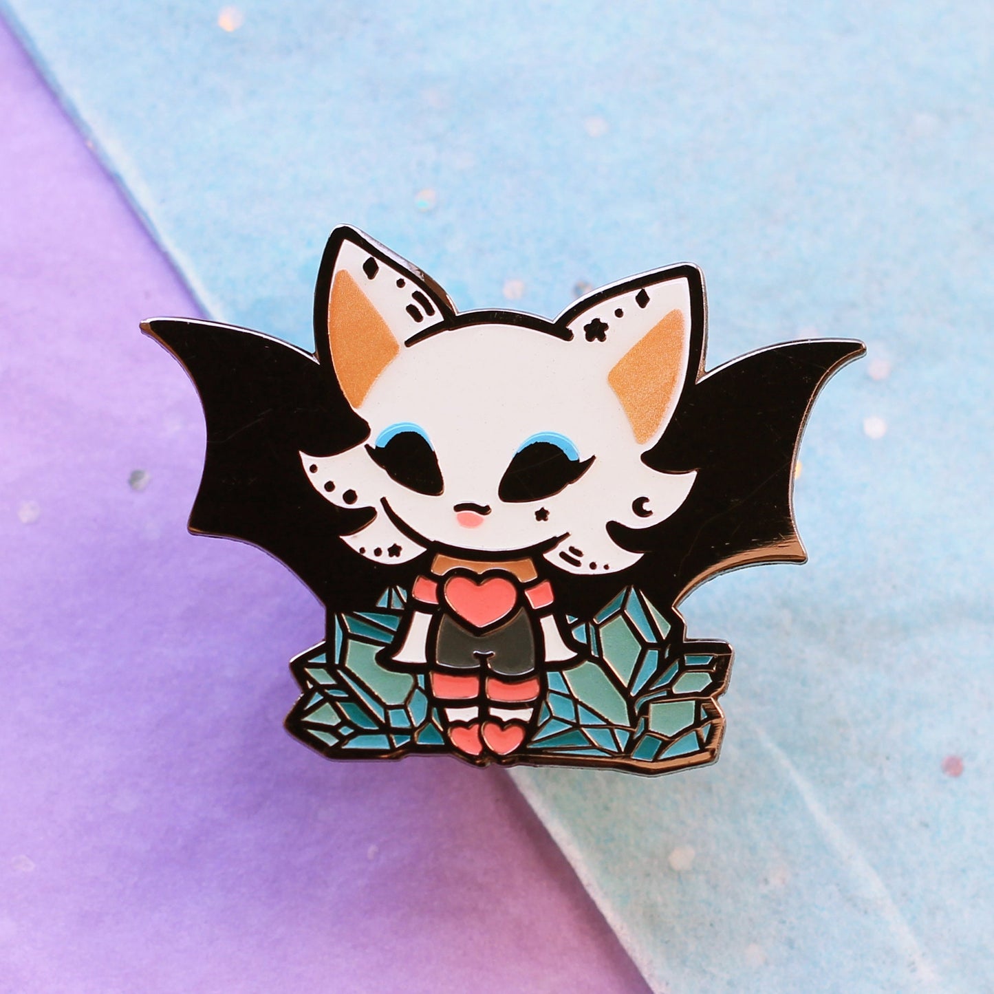 B GRADE | Rouge enamel pin | GLOWS IN DARK effect | halloween enamel pin